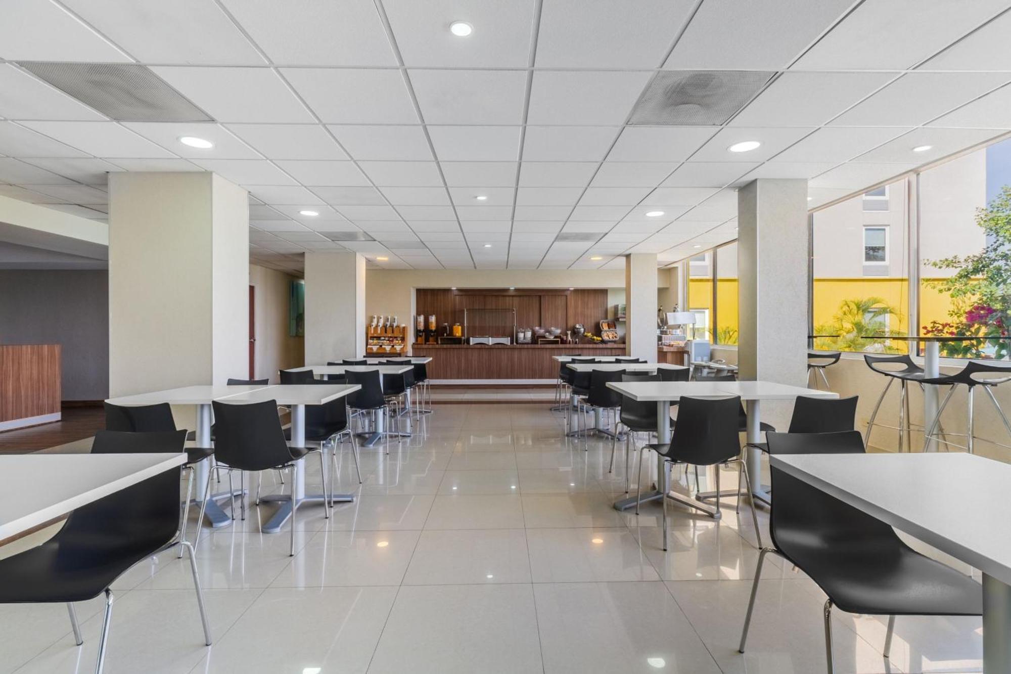City Express By Marriott Tuxtla Gutiérrez Екстериор снимка