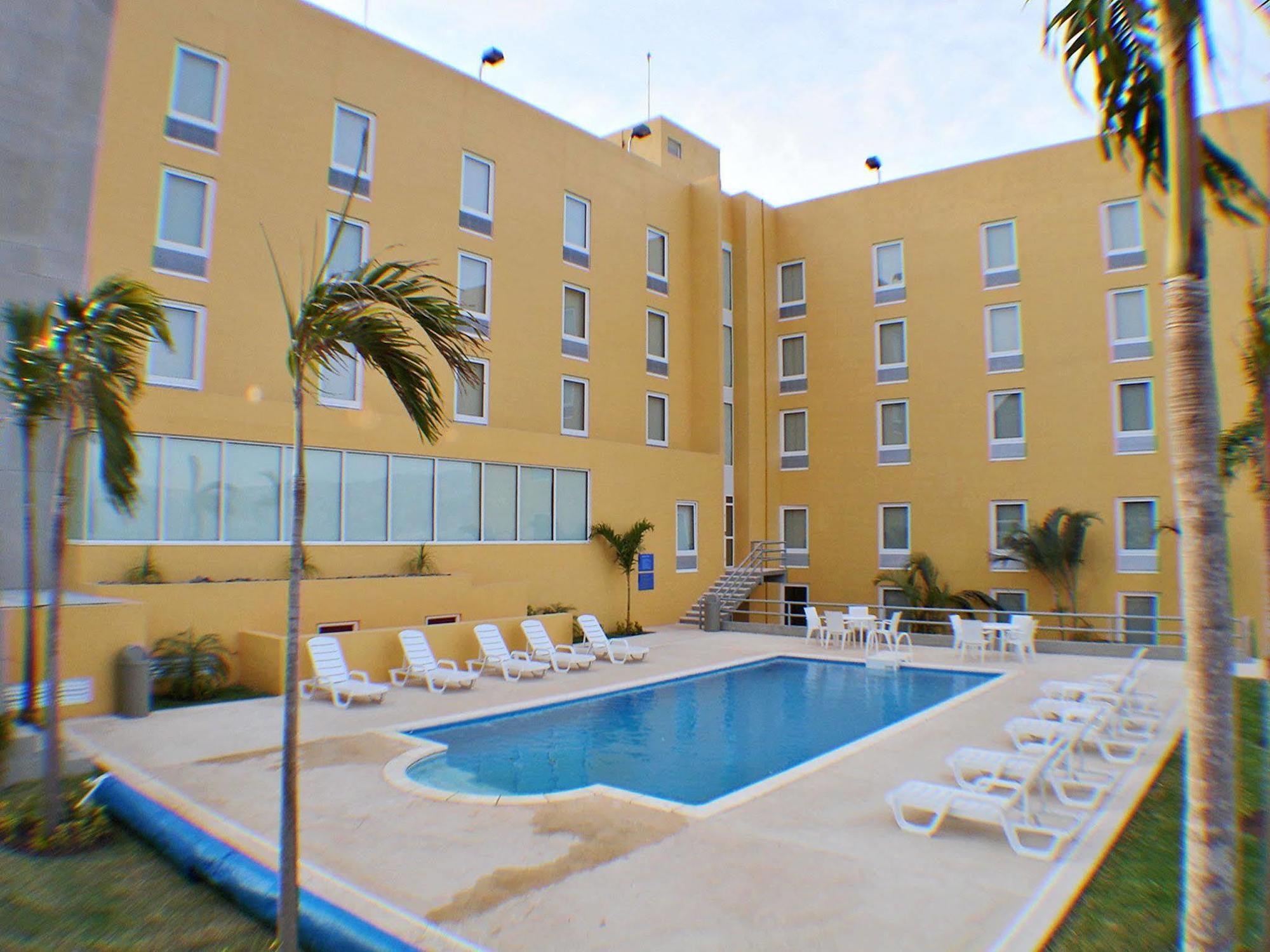 City Express By Marriott Tuxtla Gutiérrez Екстериор снимка